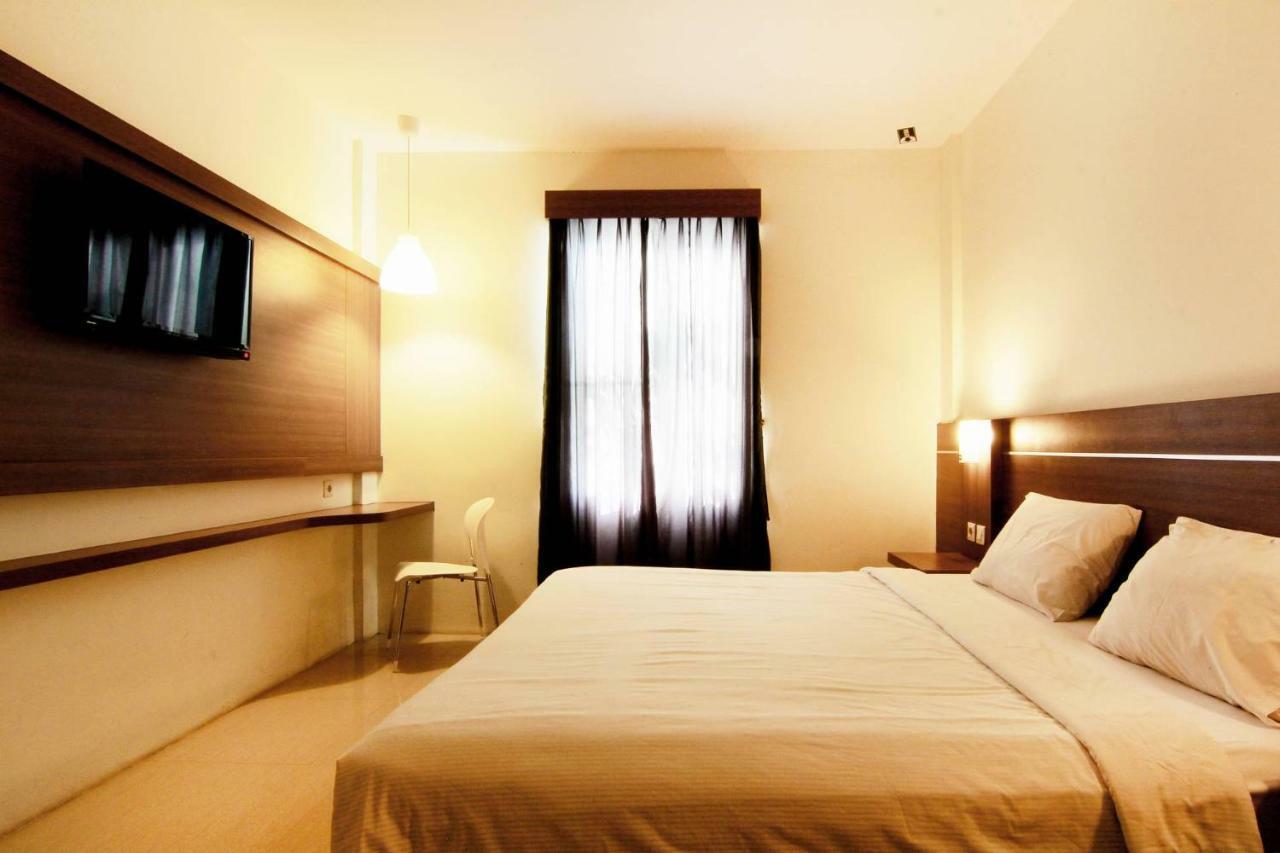 Alzara Hotel Syariah Wonosari Εξωτερικό φωτογραφία