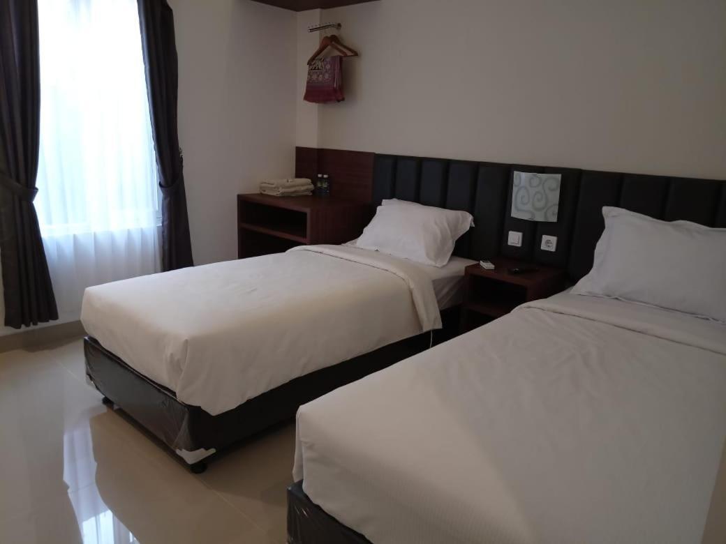 Alzara Hotel Syariah Wonosari Εξωτερικό φωτογραφία