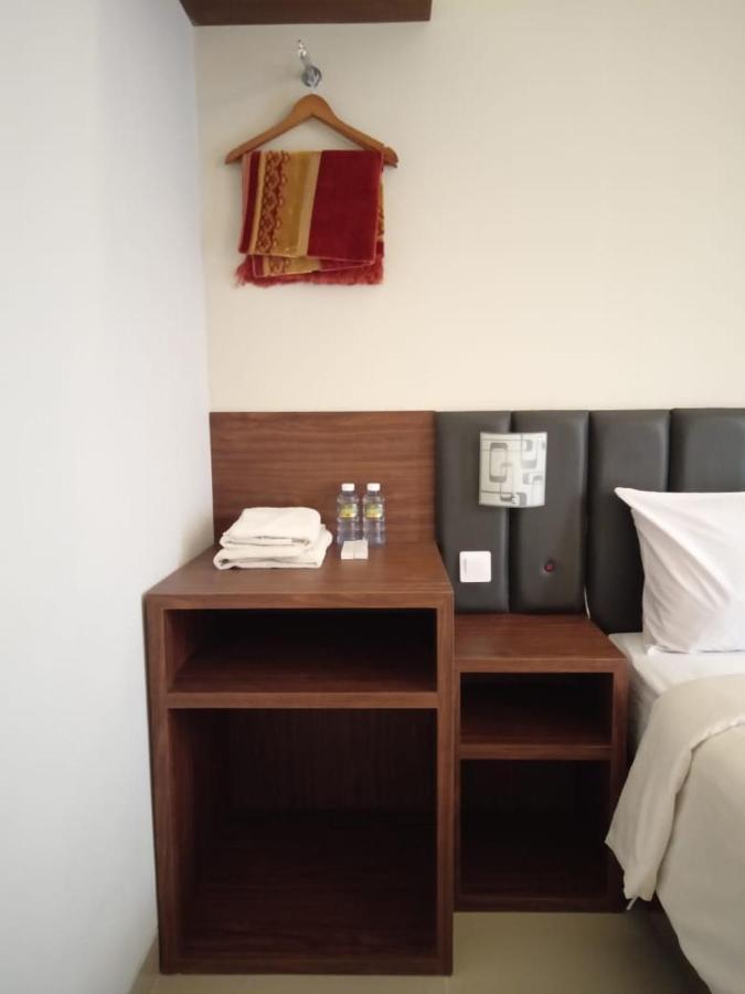 Alzara Hotel Syariah Wonosari Εξωτερικό φωτογραφία