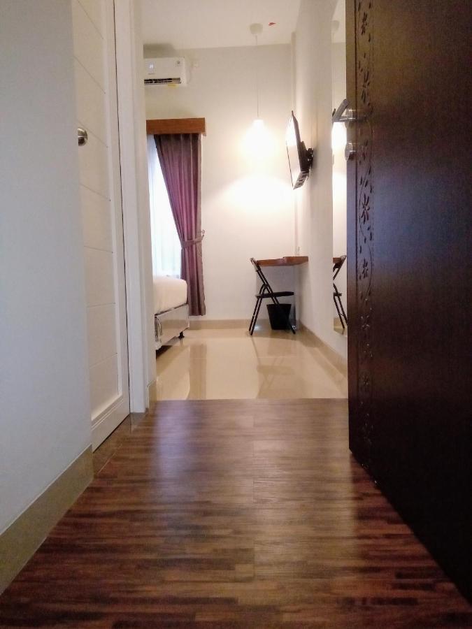 Alzara Hotel Syariah Wonosari Εξωτερικό φωτογραφία